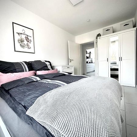 Stilvolles Apartment In Βόννη Εξωτερικό φωτογραφία
